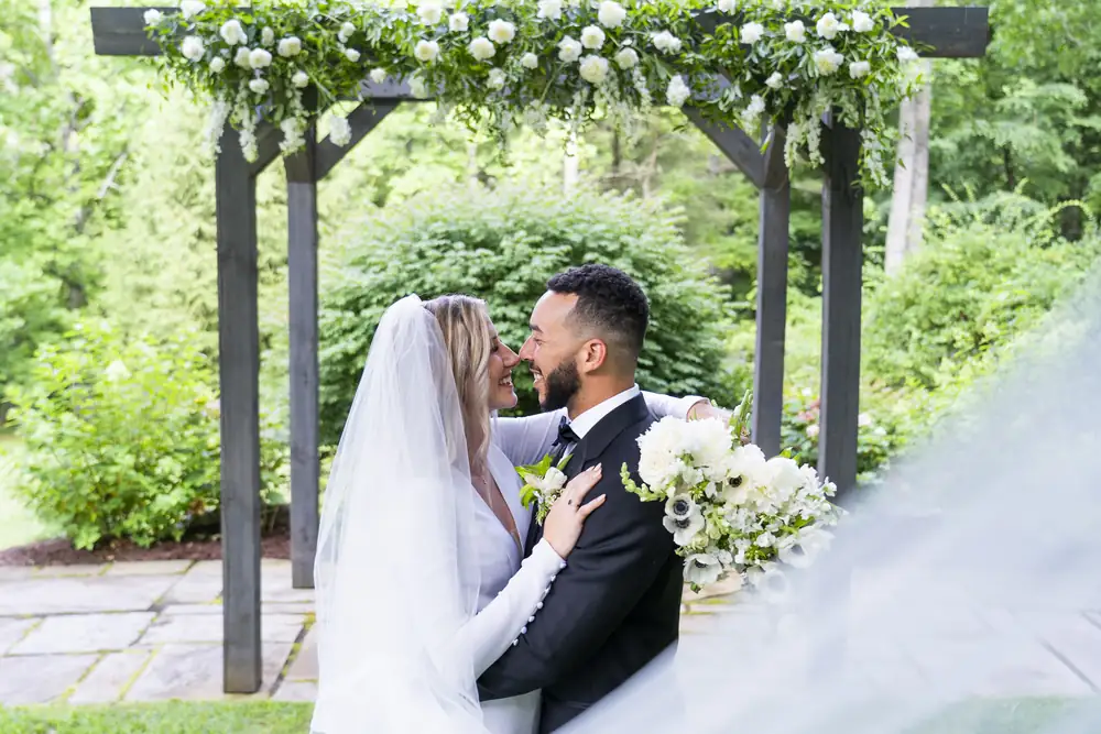 Stunning garden wedding photography for Brenna and Logan's testimonial gallery