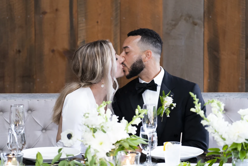 Stunning garden wedding photography for Brenna and Logan's testimonial gallery